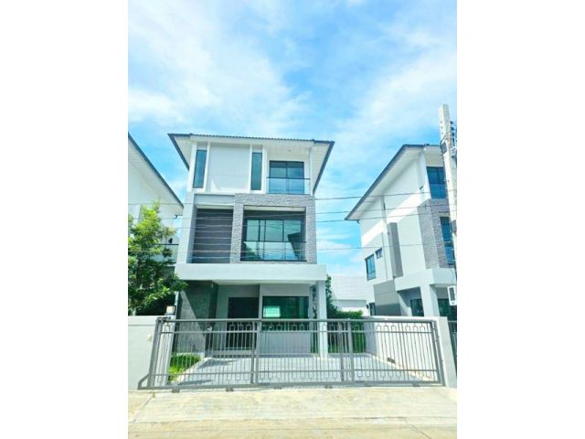 ให้เช่าบ้าน 3 ชั้น ตลาดถนอมมิตร 2 กม. เพลินนารี่ มอลล์ 2.1กม.4นอน