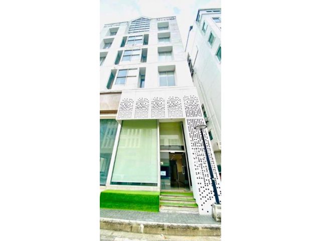 มีลิฟท์ โลตัส เซ็นทรัล.อาคารสำนักงาน 7ชั้นเซ็นทรัล ปิ่นเกล้า