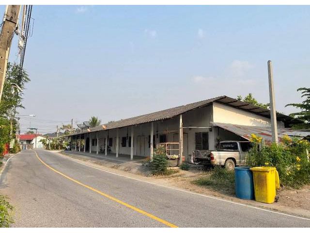 ขายที่ดินพร้อมหอพักบ้านบึงชลบุรี10  ห้อง  1 ไร่ 1งาน 71 ตรว.