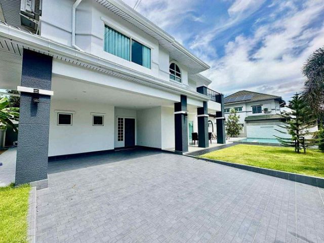 ขายบ้านเดี่ยวพร้อมสระว่ายน้ำ หมู่บ้านกรีนฟิลวิลล่า2(เขาน้อย) พร้อมเข้าอยู่ ใกล้สถานที่ท่องเที่ยว บางละมุง ชลบุรี.