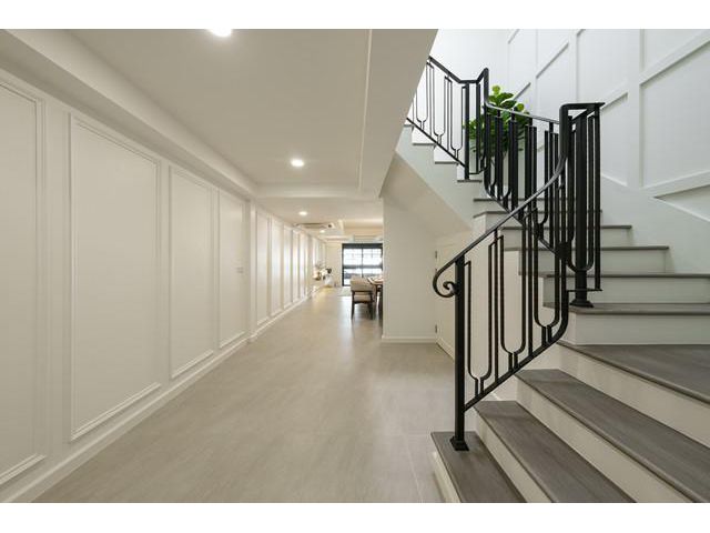 ขายทาวน์เฮ้าส์ รีโนเวทใหม่ หมู่บ้าน คลองตันนิเวศน์ ปรีดีพนมยงค์ 4