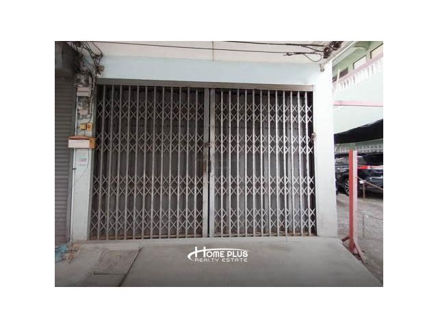 เช่าอาคารพาณิชย์ 3 ชั้นครึ่ง ซอยประชาอุทิศ16 (หลังริม)