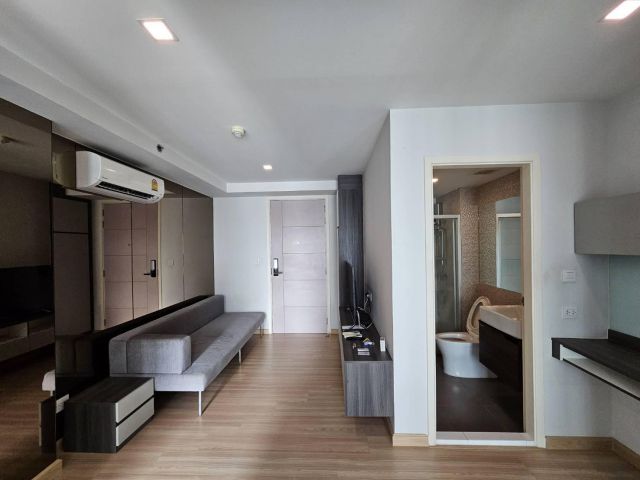 ให้เช่า คอนโด KnightBridge Sky City (ไนท์บริดจ์ สกาย ซิตี้) ขนาด 28.9 ตารางเมตร ชั้น 9 พร้อมอยู่