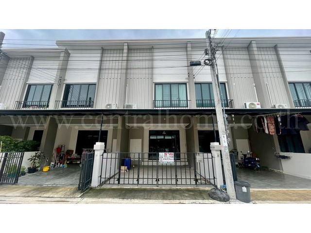 ลดราคาด่วน ทาวน์โฮม เฌอ วงแหวน - สาทร Built in พร้อมอยู่ ทำเลดี