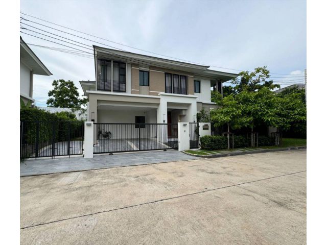 ขายบ้านเดี่ยวหลังมุมติดสวน 2 ชั้น หมู่บ้านปริญญ์สาทรราชพฤกษ์ บ้านหันหน้าทิศใต้ ใกล้รถไฟฟ้า BTS และ MRT บางหว้า เจ้าของขา