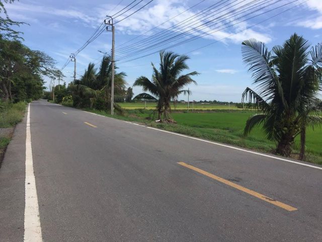 ขายที่ดิน 20 ไร่ ติดถนนใหญ่ 3032 ต.ขุนศรี อ.ไทรน้อย จ.นนทบุรี