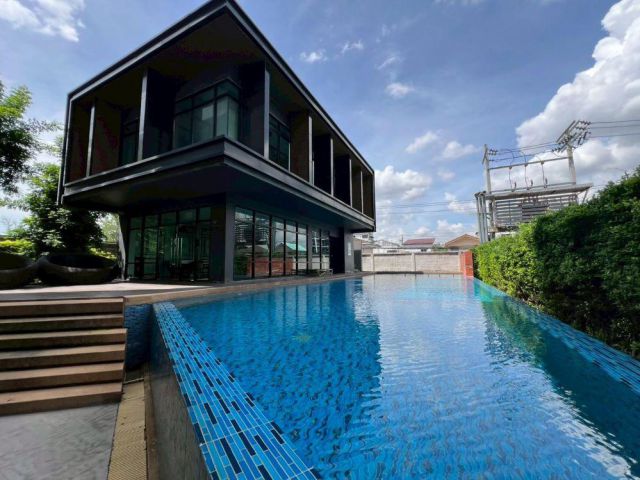 ขายคอนโดพร้อมอยู่ Groove Lasalle 52 ห้องใหม่ หัวมุม วิวสระน้ำ เพียง 1.98 ล้านบาท ห้องใหม่ ไม่เคยเข้าอยู่