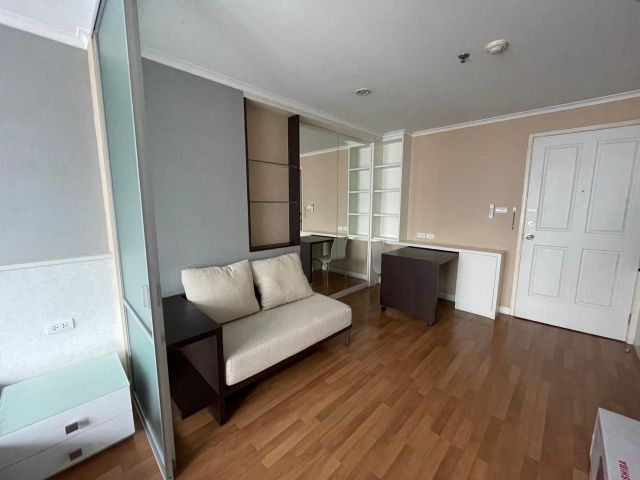 Rent nice condo Ram Intra-Lak Si    Lumpini Condo Town Ramintra - Laksi (ลุมพินี คอนโดทาวน์ รามอินทรา - หลักสี่)