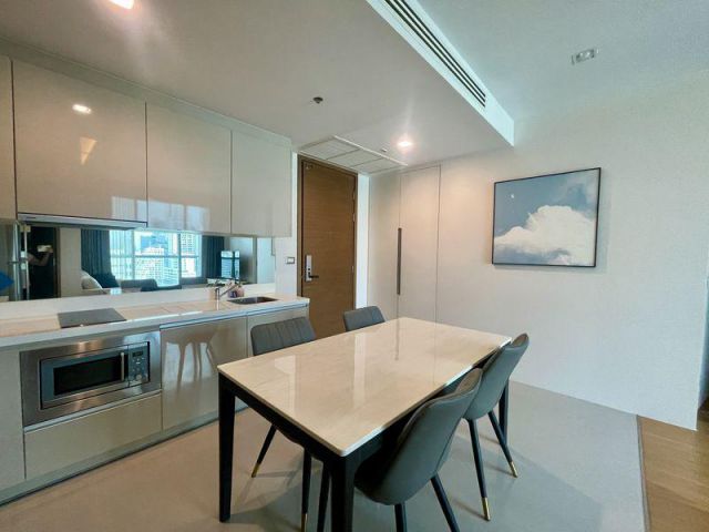 For Rent Condo The Address Sathorn  fully furnished (S03-2175)