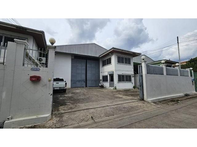 ให้เช่าโกดังพร้อมออฟฟิศ ซอยวิภาวดี 70 ใกล้สนามบินดอนเมือง