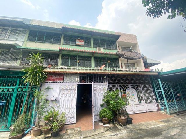 ทาวน์เฮ้าส์ หมู่บ้านสมชายพัฒนา บางกรวย-ไทรน้อย