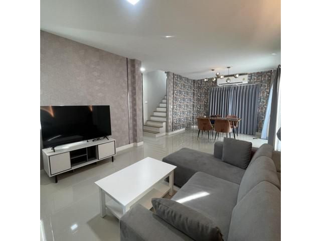 บ้านพร้อมเช่า 2ชั้น 3นอน สวยพร้อมเฟอร์ครบ แกรนด์ พลีโน่ เมกา บางน