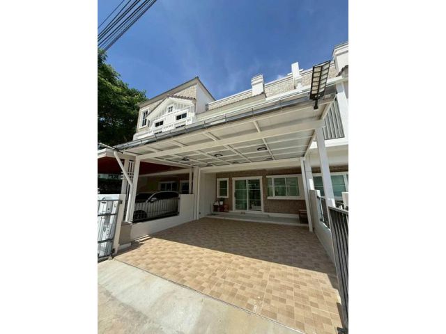 โลตัส บางนา-ตราด สุดหรู 2 ชั้น 265 ตร.ม อินดี้ บางนา-รามคำแหง2