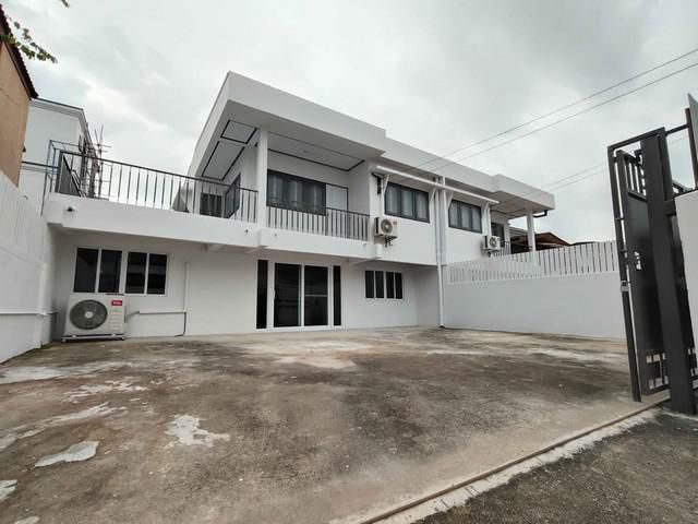 3 ห้องนอน 2 ห้องน้ำ ถนนโชคชัย 4 ซอย56 ลาดพร้าว กรุงเทพมหานคร