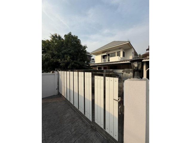 ให้เช่าบ้านเดี่ยว 4 นอน ลาดพร้าว 71 สังคมสงเคราะห์ ใกล้เลียบด่วน