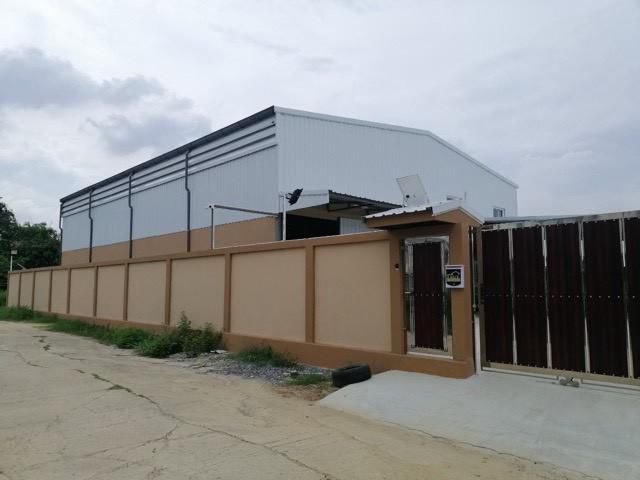 ให้เช่าโกดังพร้อมออฟฟิศ 400 ตร.เมตร และบ้านพักส่วนตัว ทำเลเด่น ซอยลำโพ 31 บางบัวทอง นนทบุรี