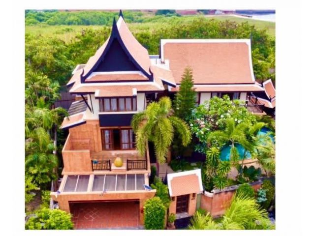 ขายบ้านทรงไทยสุดหรู ริมทะเลพัทยาใต้  บ้านสไตล์ไทยประยุกต์ ที่ผสมผสานศิลปะไทย