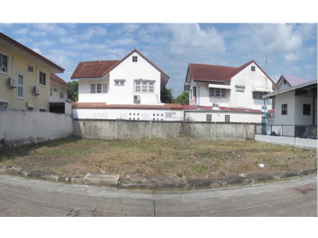 ขายที่ดินหมู่บ้านสราญธรรังสิต คลอง 4 ปทุมธานี