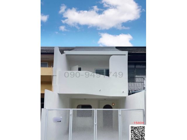 ขาย ทาวน์เฮ้าส์ 2 ชั้น ซอยอุดมสุข 47