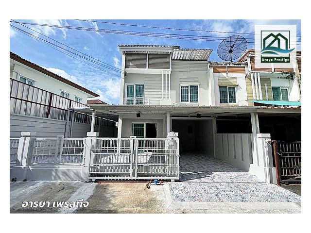 เดอะคอนเนค8 ซอยมหาชัย บางนา กม.10 หลังริม รีโนเวทพร้อมเข้าอยู่