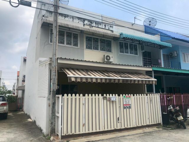 ขายทาวน์เฮ้าส์ หมู่บ้านวนาแลนด์ เมืองฉะเชิงเทรา