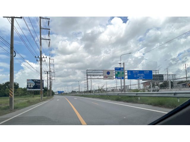 ที่ดิน 1 ไร่ ติดถนนเลียบวงแหวน ลำลูกกา