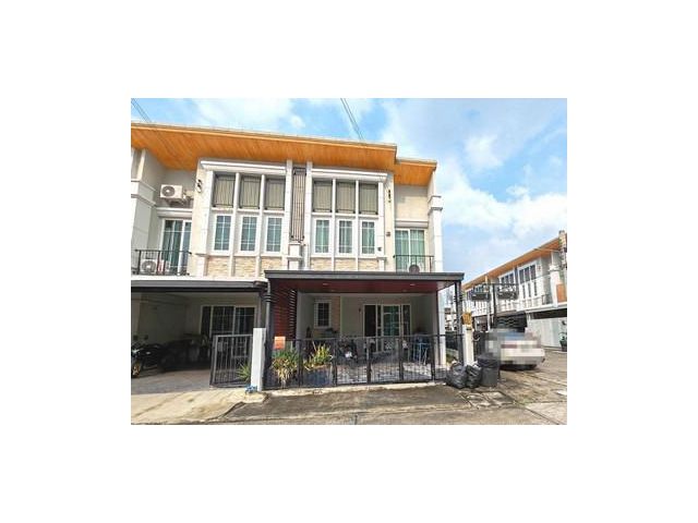 ทาวน์โฮมแต่งครบหลังริม โกลเด้น ทาวน์ วิภาวดี–แจ้งวัฒนะ 23.1 ตร.ว.