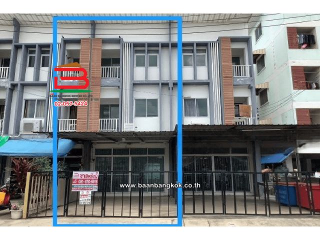 ทาวน์โฮม โครงการ เดอะแรบบิททาวน์โฮม เนื้อที่ 29.3 ตร.ว. ซอยเลียบคลองสี่ 5(ซอยเบญจญาณี) ใกล้ตลาดเอซีลำลูกกาคลอง 4