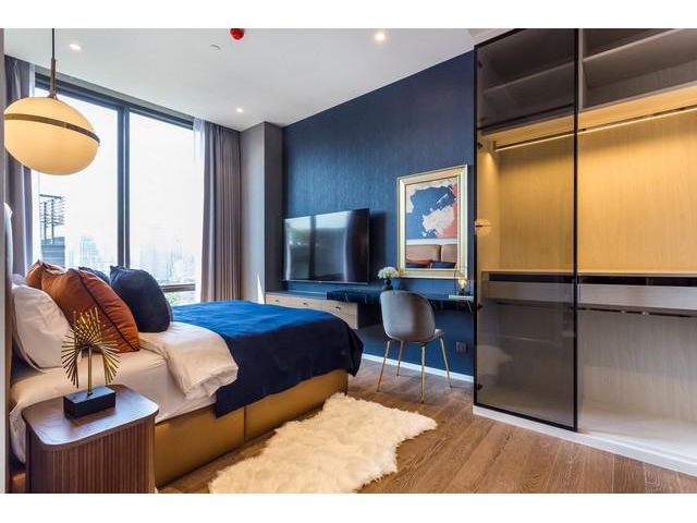 Muniq Langsuan – คอนโดหรู ใจกลางต้นสน ใกล้สวนลุม