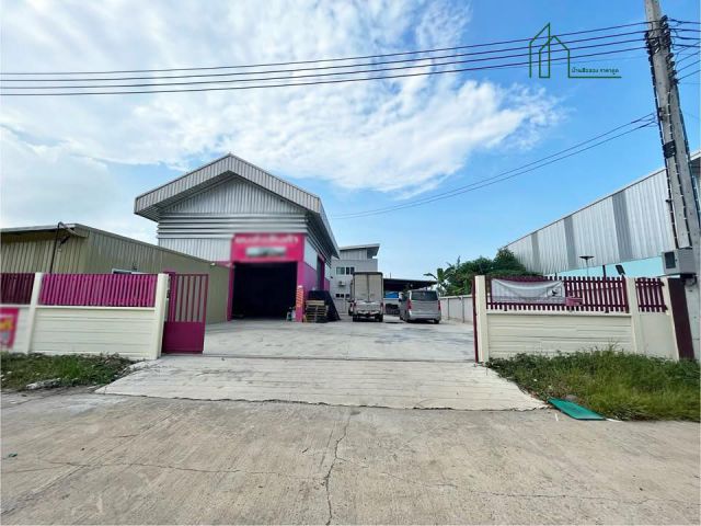 ขายโกดัง พร้อมออฟฟิศ และที่ดินถมแล้ว ขนาดที่ดินทั้ง 2 แปลงรวม 251 ตรว. คลองขวาง นนทบุรี