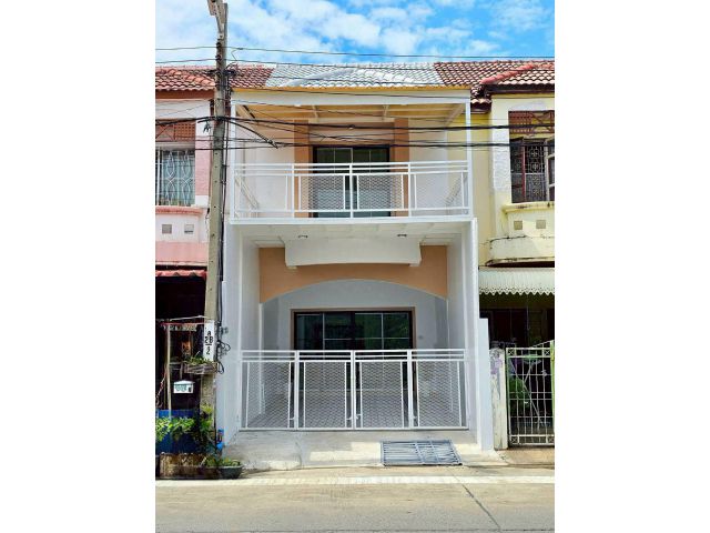 ขายหมู่บ้านปิยวรารมย์เฟส 1 (ถนนเมน ทำเลค้าขายได้) ถนนบางกรวย-ไทรน้อย  บางบัวทอง นนทบุรี