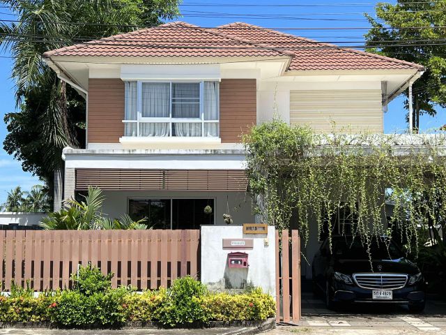 TD775 | ขายบ้านเดี่ยว 2 ชั้น หมู่บ้านกลางสวน – บางละมุง ชลบุรี บ้านพร้อมอยู่ ทำเลสงบ เหมาะสำหรับครอบครัว