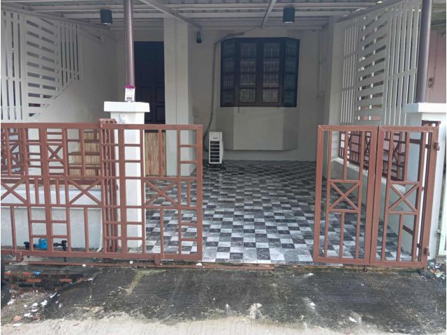 ขายทาวโฮม 2 ขั้น อำเภอเมืองขอนแก่น ซ่อมใหม่หมด พร้อมเข้าอยู่