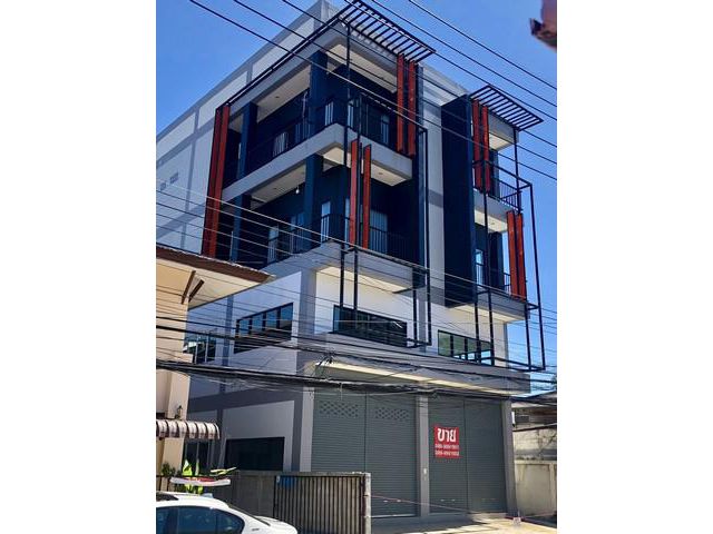 ขายอาคารพาณิชย์ 3 ชั้นครึ่ง 2 คูหา อำเภอเมือง จังหวัดเชียงราย