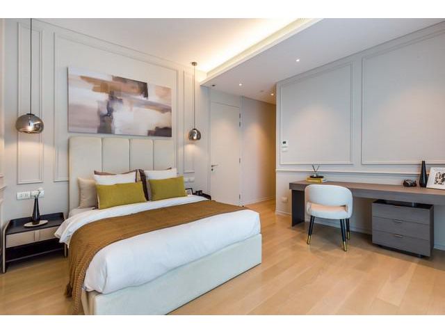 บ้านสินธร – Super Luxury Condo ใจกลางซอยหลังสวน