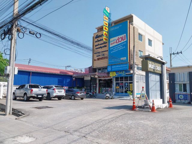 ให้เช่าอาคารพาณิชย์หนองจอก 25.7 ตรว. หน้าหมู่บ้านเต็มสิริ ติดถนนเลียบวารี