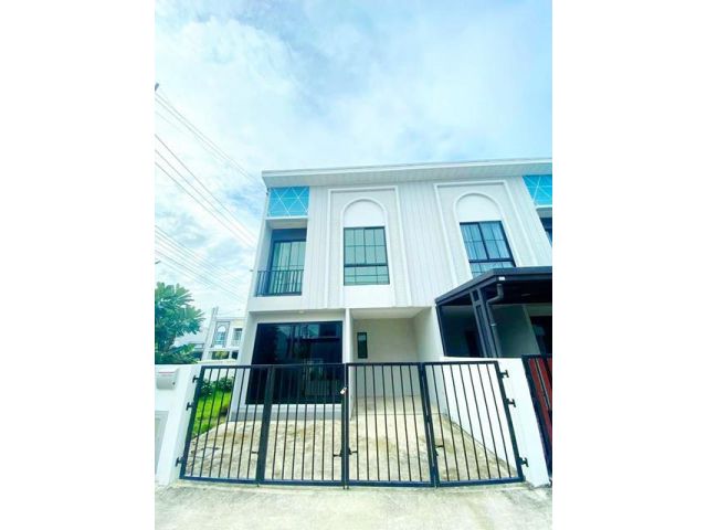 รร.เทคโนโลยีแหลม โลตัส วัดไพร่ฟ้า 1กม. เช่าทาวน์โฮม 2 ชั้น  3 นอน