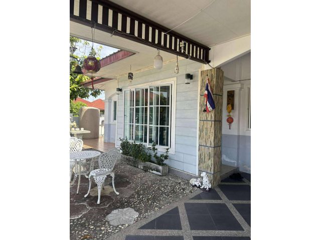 ขายถูกมาก!! บ้านเดี่ยวชั้นเดียวหลังหัวมุม หมู่บ้านเมืองทอง ใจกลางอำเภอเมืองนครศรีธรรมราช ใกล้โรบินสัน 2 นาที