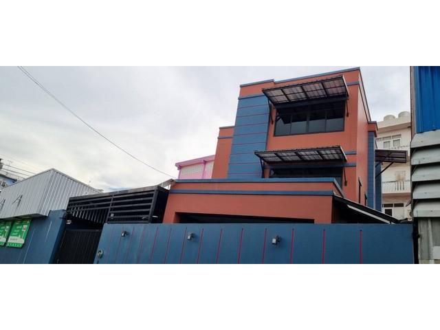 ให้เช่าบ้านเดี่ยว 3 ชั้น พระราม2 เอกชัย ถนนบางขุนเทียน บางบอน