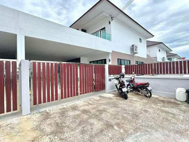 ให้เช่า   บ้านเช่า   บ้านพลูวิลล่า  โชคชัย 9