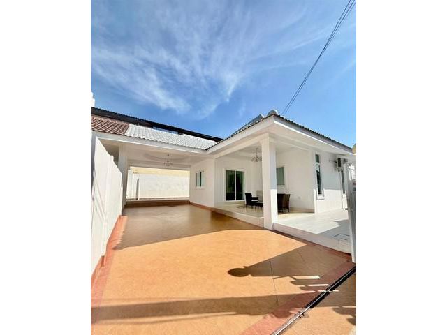 บ้านใหม่สวยพร้อมหิ้วกระเป๋าเข้าอยู่  พิกัด เขาน้อยโชคชัย 7