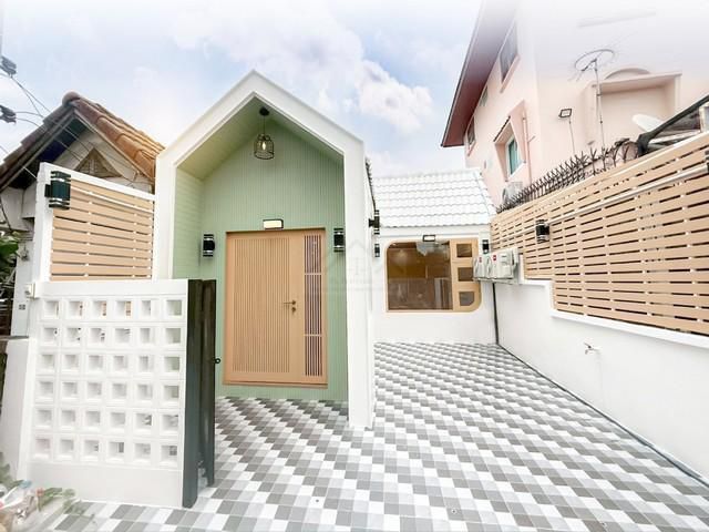 ขายบ้าน Style Minimal Nordic ซอยนวลจันทร์ 36
