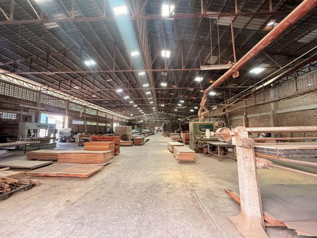 #ให้เช่าโกดังตำบลลาดสวาย อำเภอลำลูกกา มีใบอนุญาต รง.4 เคยเป็นโรงงานเฟอร์นิเจอร์ ขนาดตัวโรงงาน 2,000 ตารางเมตร