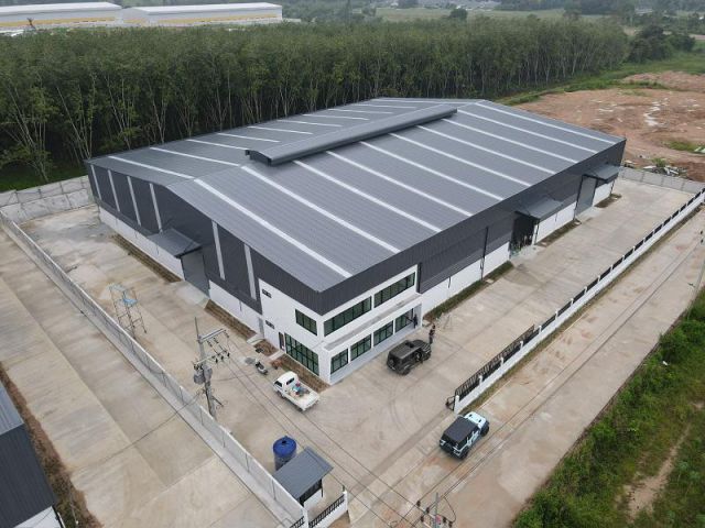 #ให้เช่าโรงงานสร้างใหม่นิคมพัฒนา ตำบลพนานิคม จังหวัดระยอง พื้นที่สีเหลือง  พื้นที่ดินทั้งหมด 3 ไร่ 200 ตารางวา