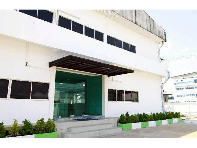 ขายและให้เช่าโรงงานลาดกระบัง งงานพร้อมที่ดิน พื้นที่ 4 ไร่