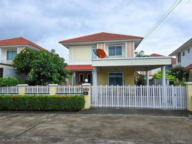 ให้เช่า บ้านเดี่ยว 2 ชั้น หมู่บ้าน เฮ้าส์ ออฟ เดอะ คานารี่ – สวนเสือศรีราชา บ้านสวย เฟอร์นิเจอร์บิ้วอิน พร้อมเครื่องใช้ไฟฟ้าครบ