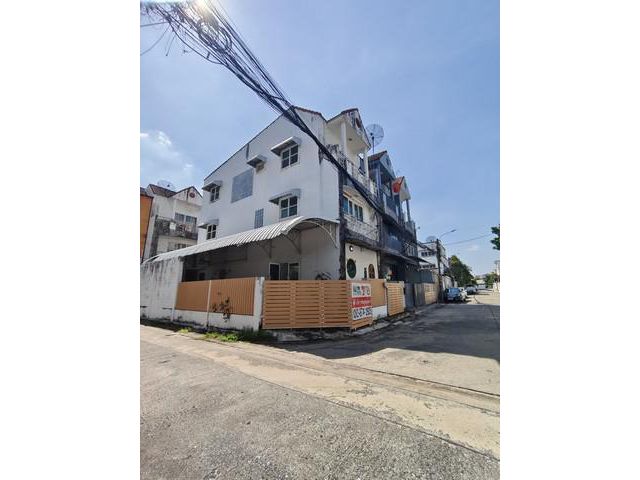 โฮมออฟฟิตสุทธิสาร ทำเลยอดนิยม แปลงมุม ใกล้สถานฑูตตุรกี