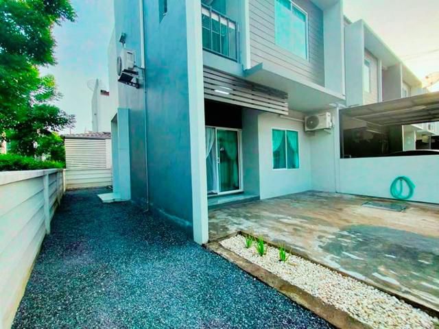 วัดสามง่าม บางบ7-Eleven บางบัวทอง 1กม. เช่าทาวน์โฮม 2 ชั้น 3 นอน