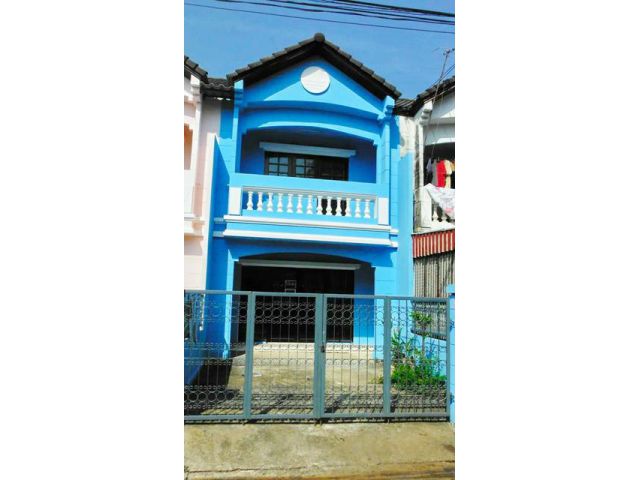 MRT ตลาดบางใหญ่ 1.3 กม ทาวน์เฮ้า รร.แก้วอินทร์ 600 ม.3 นอน 2 น้ำ