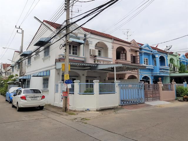 ให้เช่า-ขาย ทาวน์เฮ้าส์ หลังมุม 24 ตรว. ลภาวัน 1